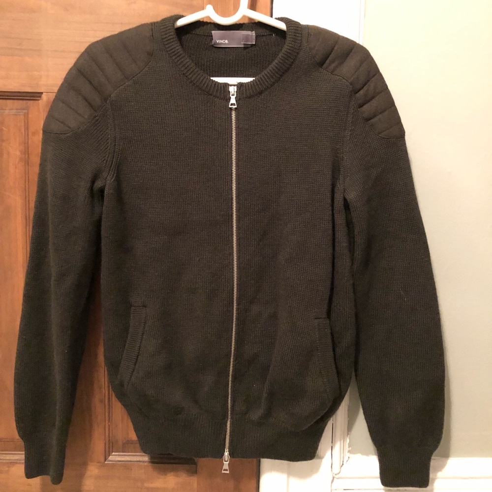 Like new Vince Zip Cardigan Sweater Olive Sz Small